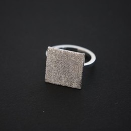 Square_ring_1