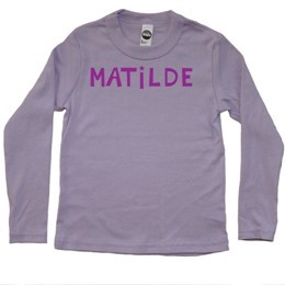 Langærmet lavendel navnebluse 1